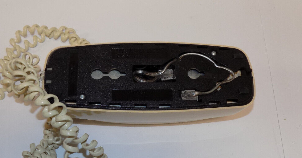 AT&T Trimline Push Button Phone 1980's Beige Wall Or Table Top