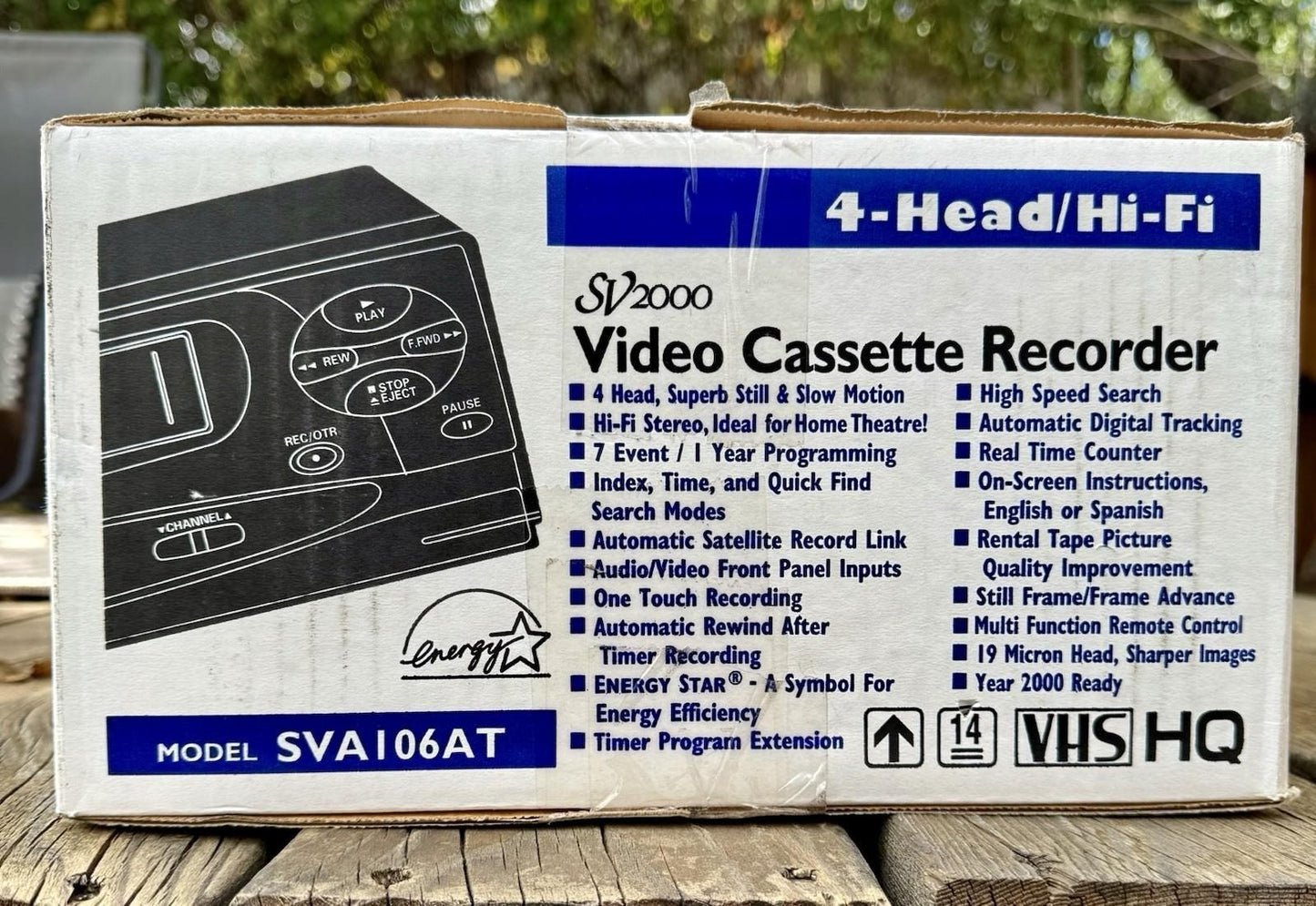 New in Box Funai SV2000 4 Head VCR HiFi Video Cassette Recorder w/ HDMI Adapter