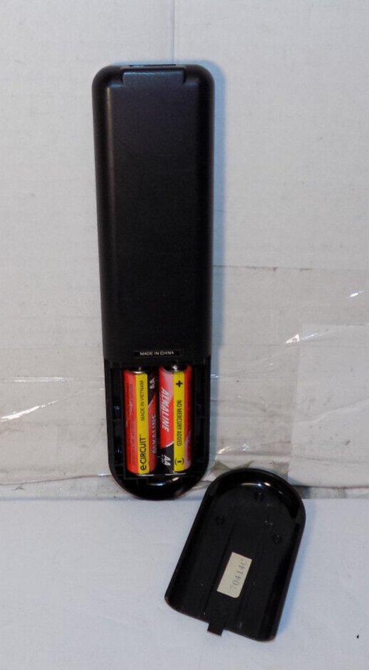 Genuine Magnavox CD Digital Audio Remote Control Model 70414C IR Tested