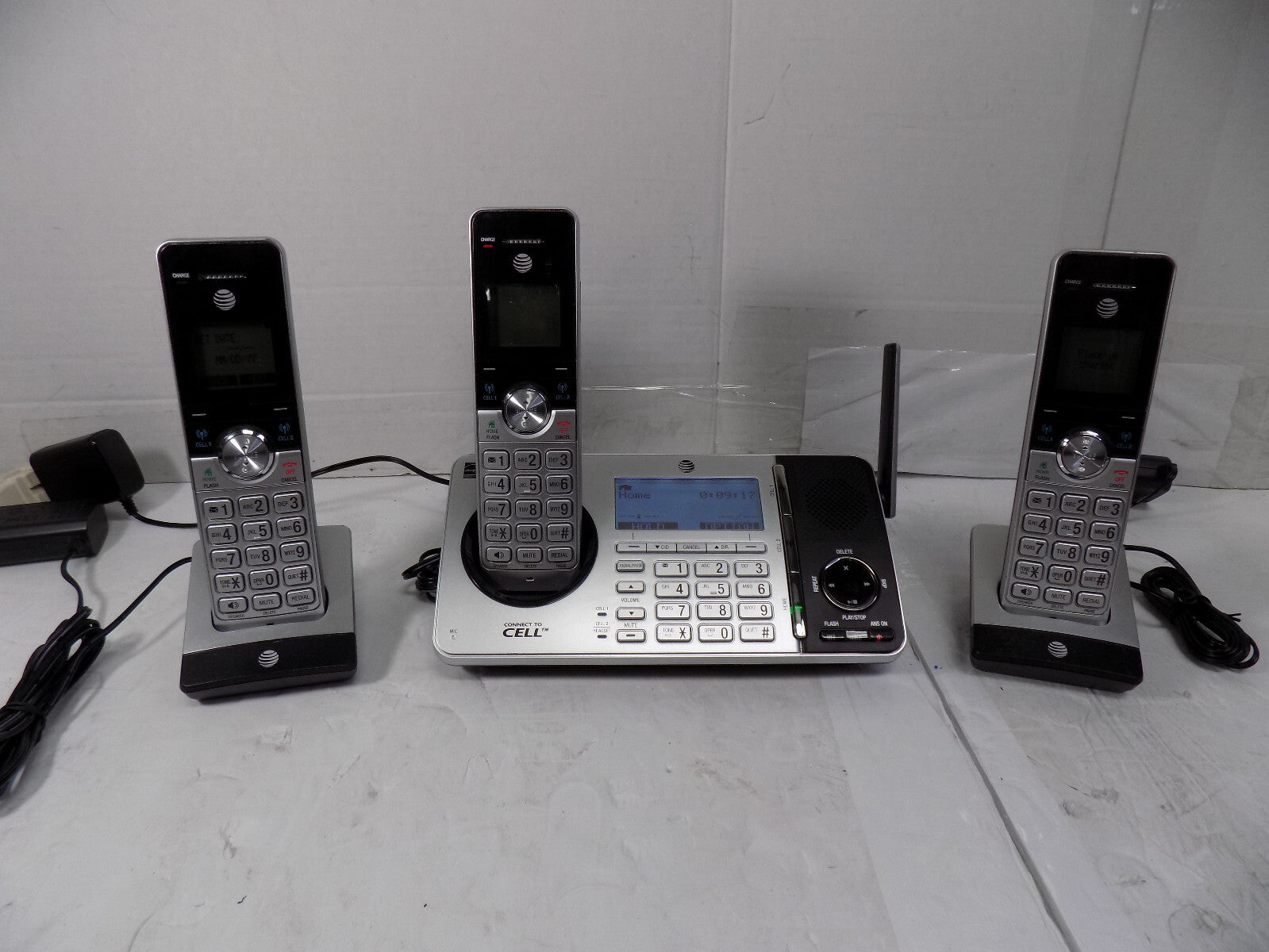AT&T  TL96456 3 Handset Cordless Phones Connect to Cell Answering Phone System