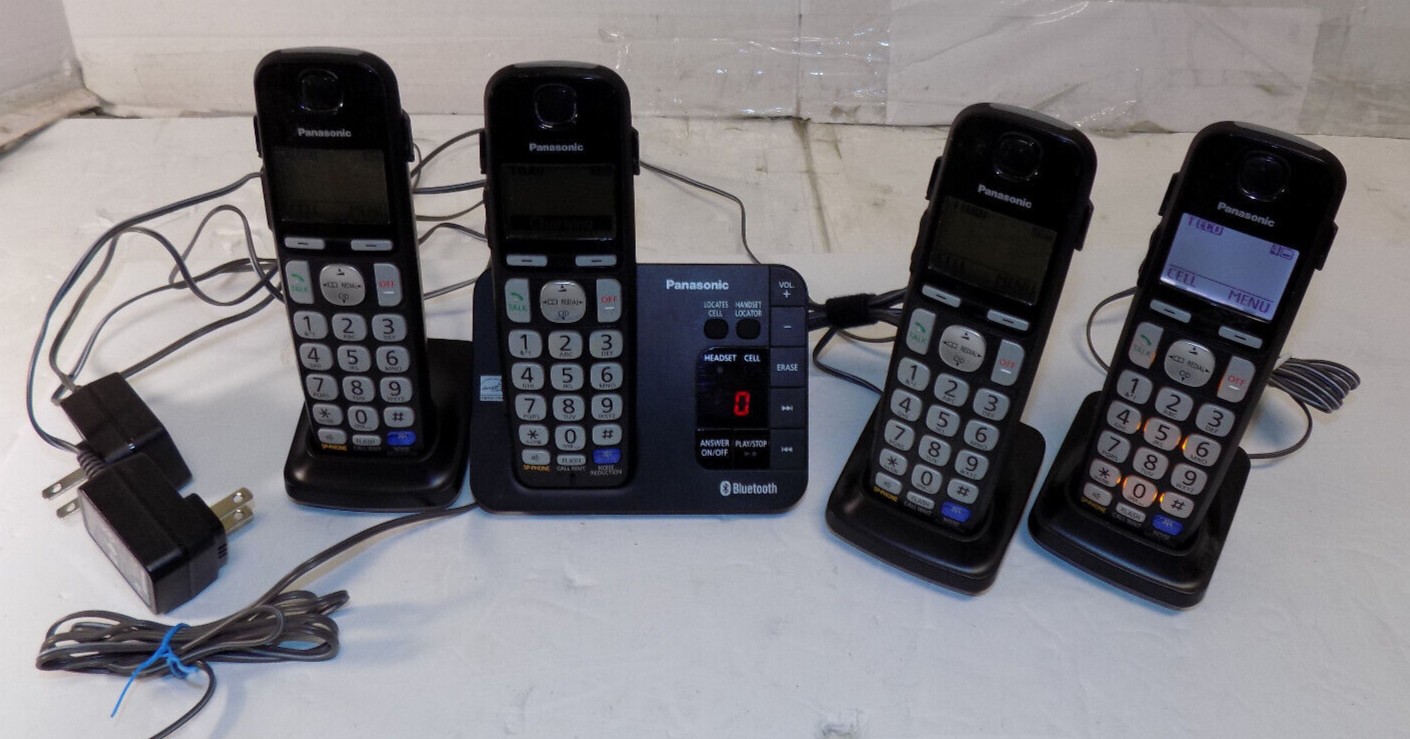 Panasonic Cordless Phone System Model KX-TGE260 Bluetooth 4 Handsets And Docks