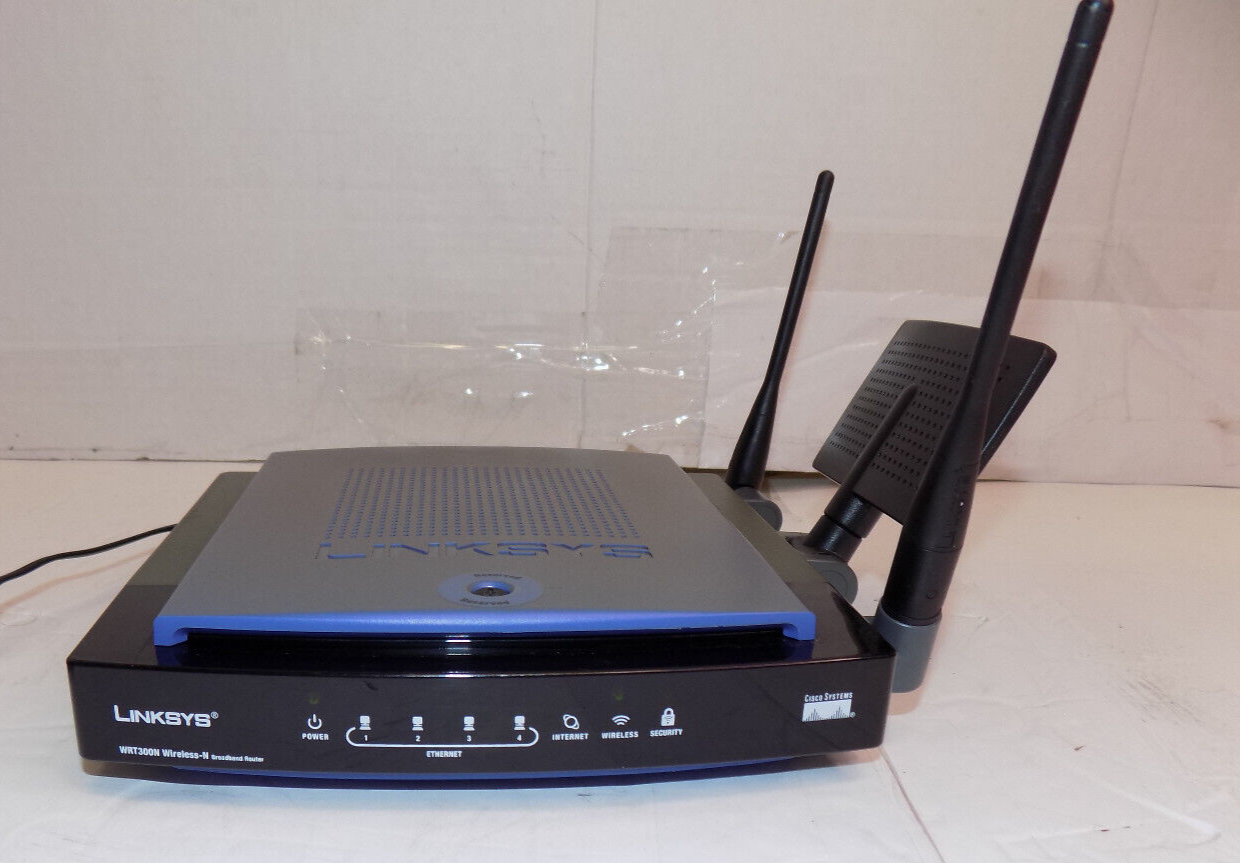 Linksys WRT300N V1 Wirless-N Broadband Router