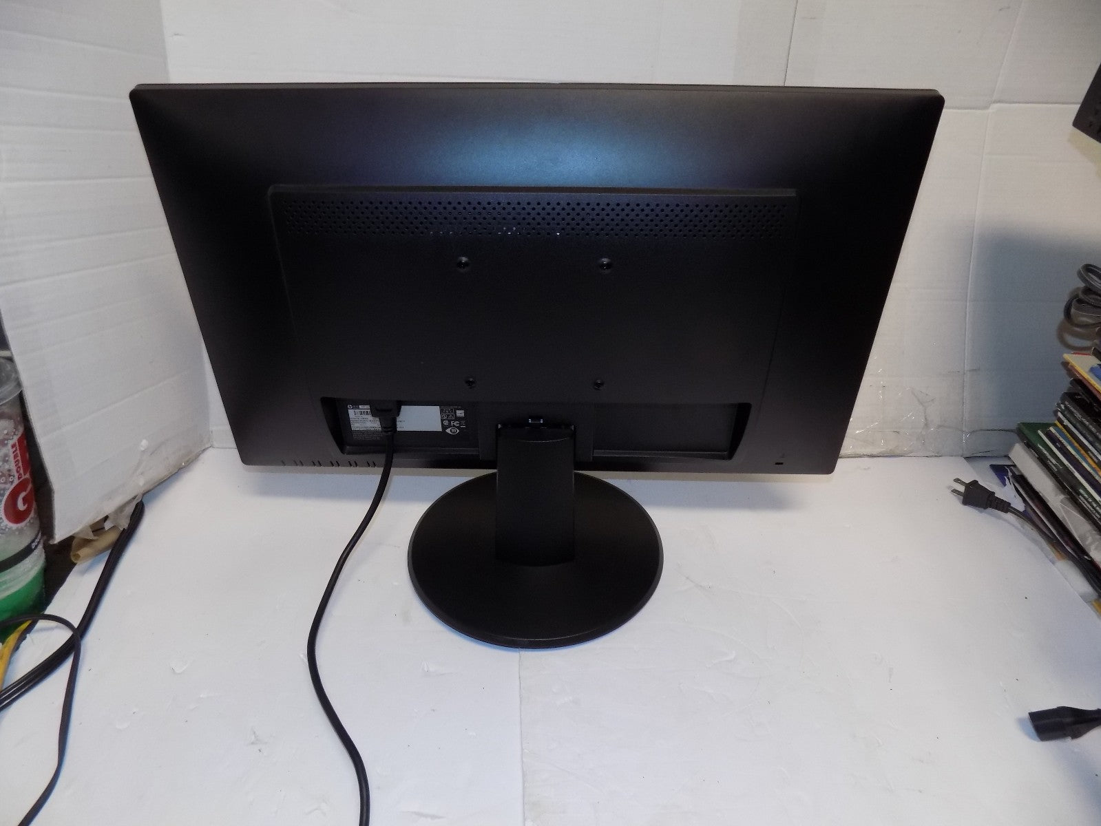 HP V244a 23.8" Full HD Computer Monitor 60 Hz D-Sub, DVI, HDMI Built-in Speakers