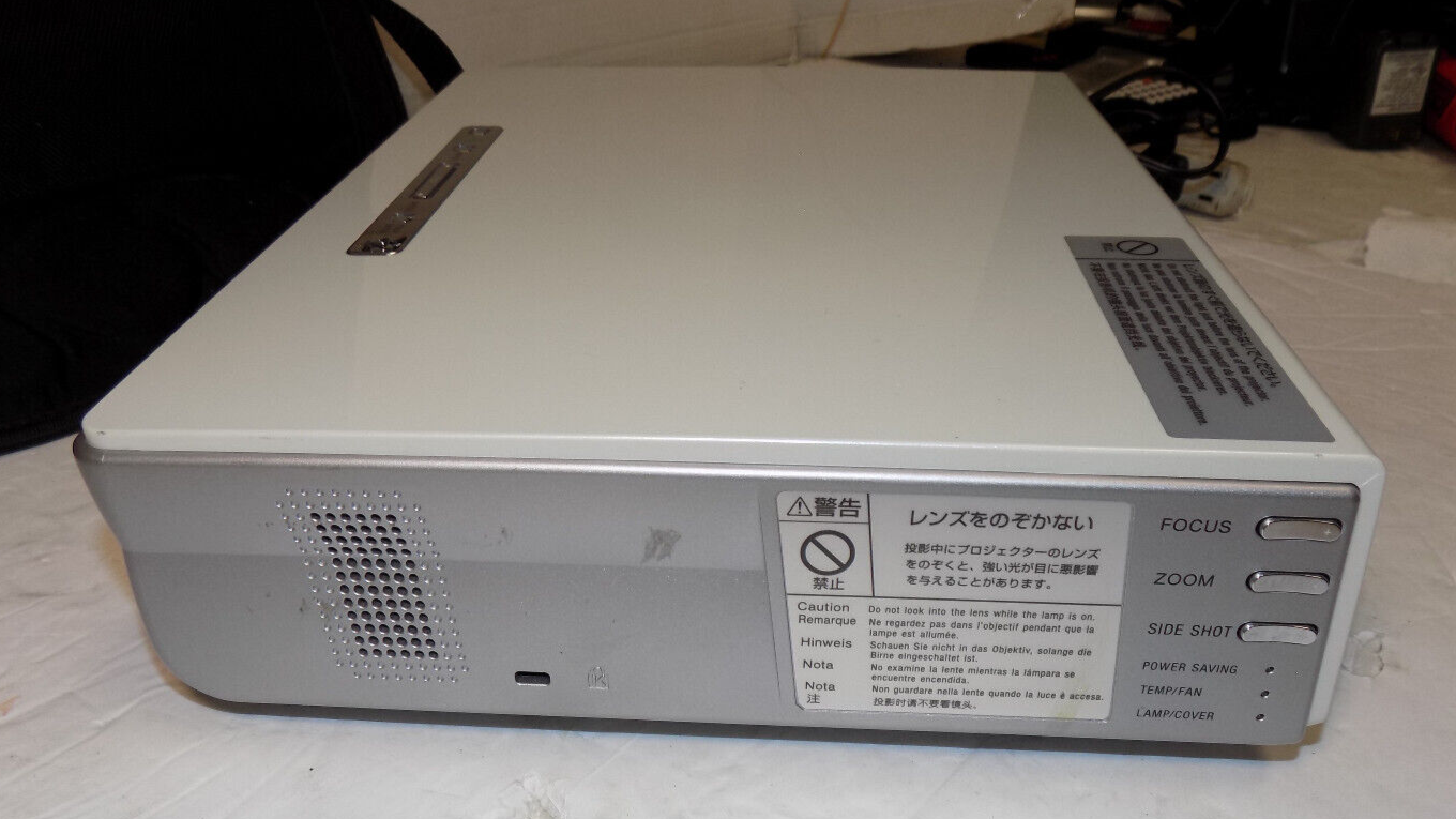 Sony VPL-CX76 2500 Lumens Portable Multimedia Data Projector with Case