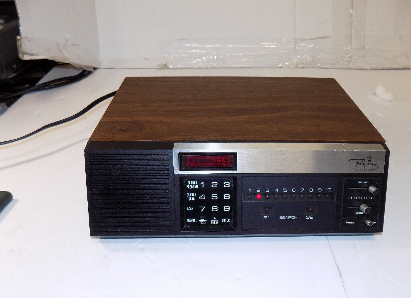 VINTAGE - REGENCY TOUCH K100 PROGRAMMABLE 10 CHANNEL ANALOG SCANNER