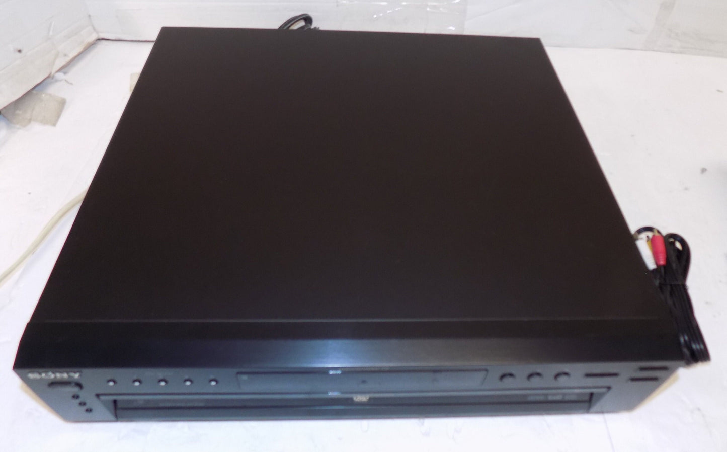 Sony DVP-NC615 5 Disc CD DVD Player 5 Multi Disc Changer with Remote, Cables and HDMI Adapter Black