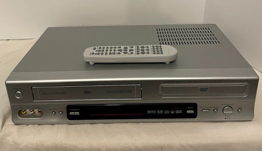 Daewoo DV6T999 DVD VCR Combo Dvd Player Vhs Player with Remote and Cables