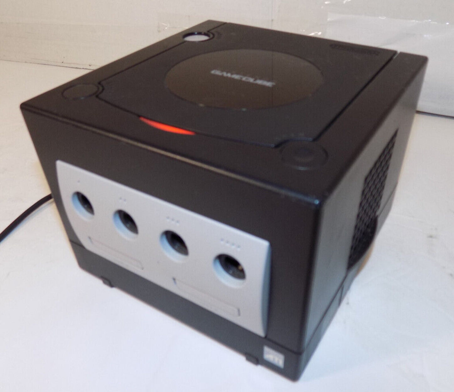 Nintendo GameCube System DOL-001 Black w/ Power Cord RF Unit Remote 1 Game