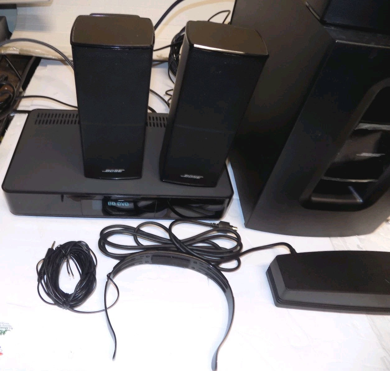 Bose CineMate 520 Home Theater System w/ SoundTouch Wireless Adapter & Remote