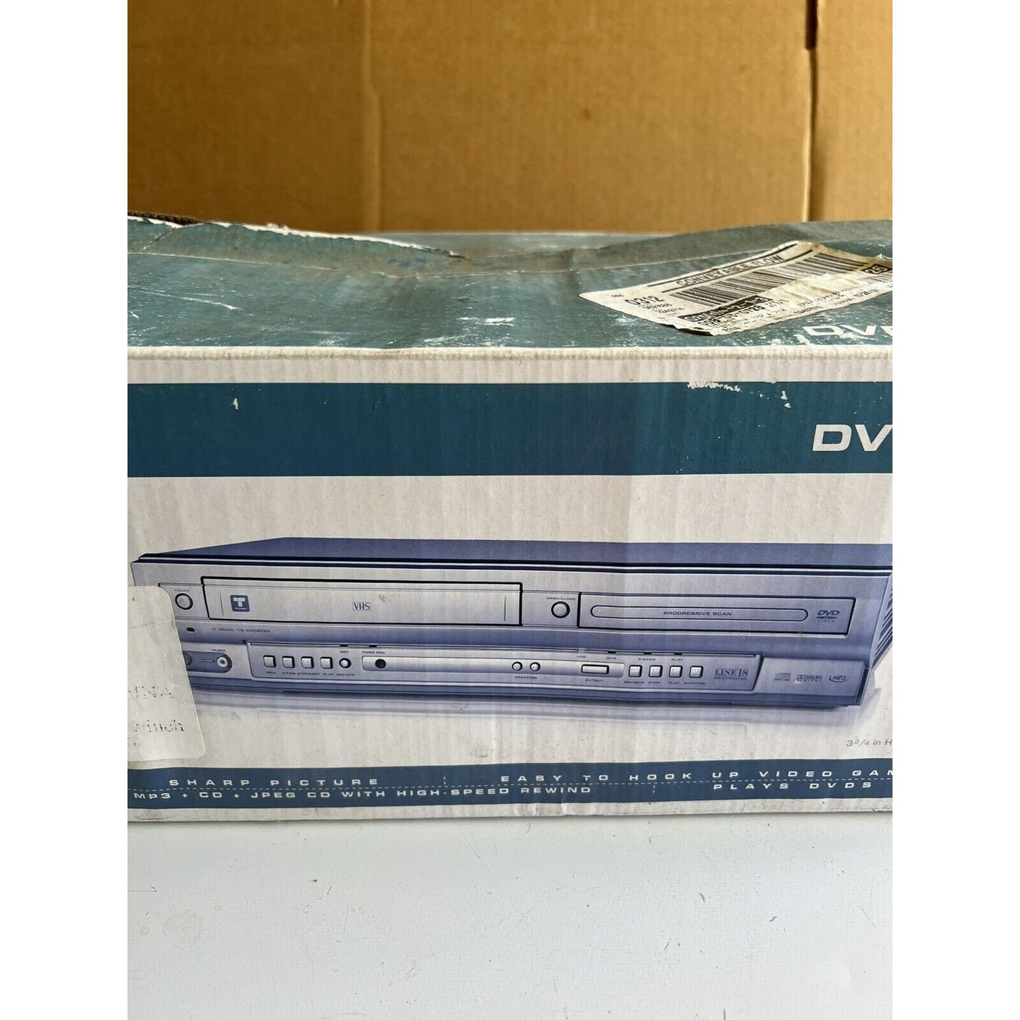 New in Box Trutech Funai dv220tt8 DVD VCR Combo DVD Player Vhs Player New Vcr Hdmi Adapter Included